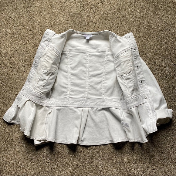 🎉LIZ CLAIBORNE Denim Peplum Jean Jacket, Size SM, White - Picture 3 of 6
